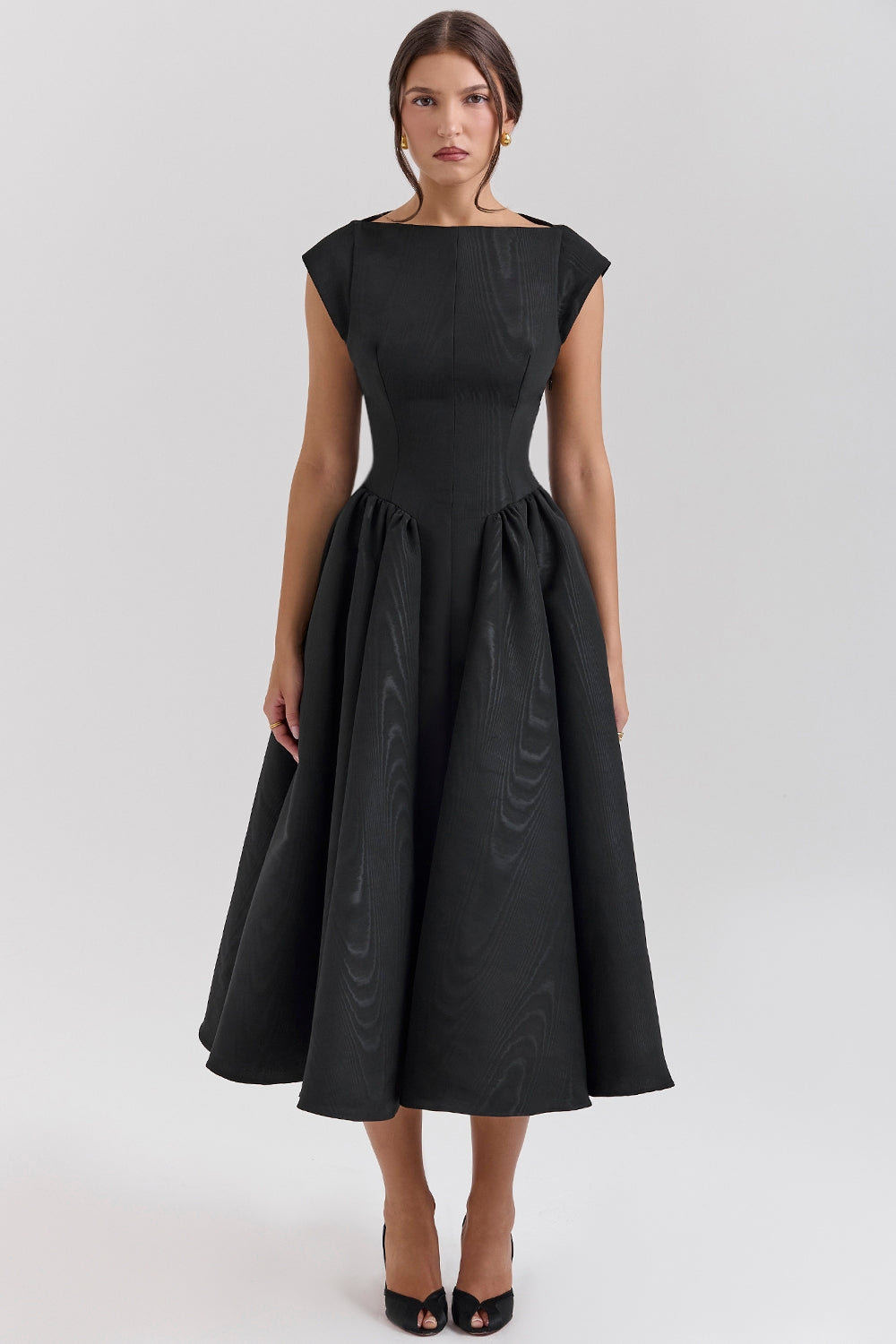 Debutante-Black Moire Satin Backless Midi Dress