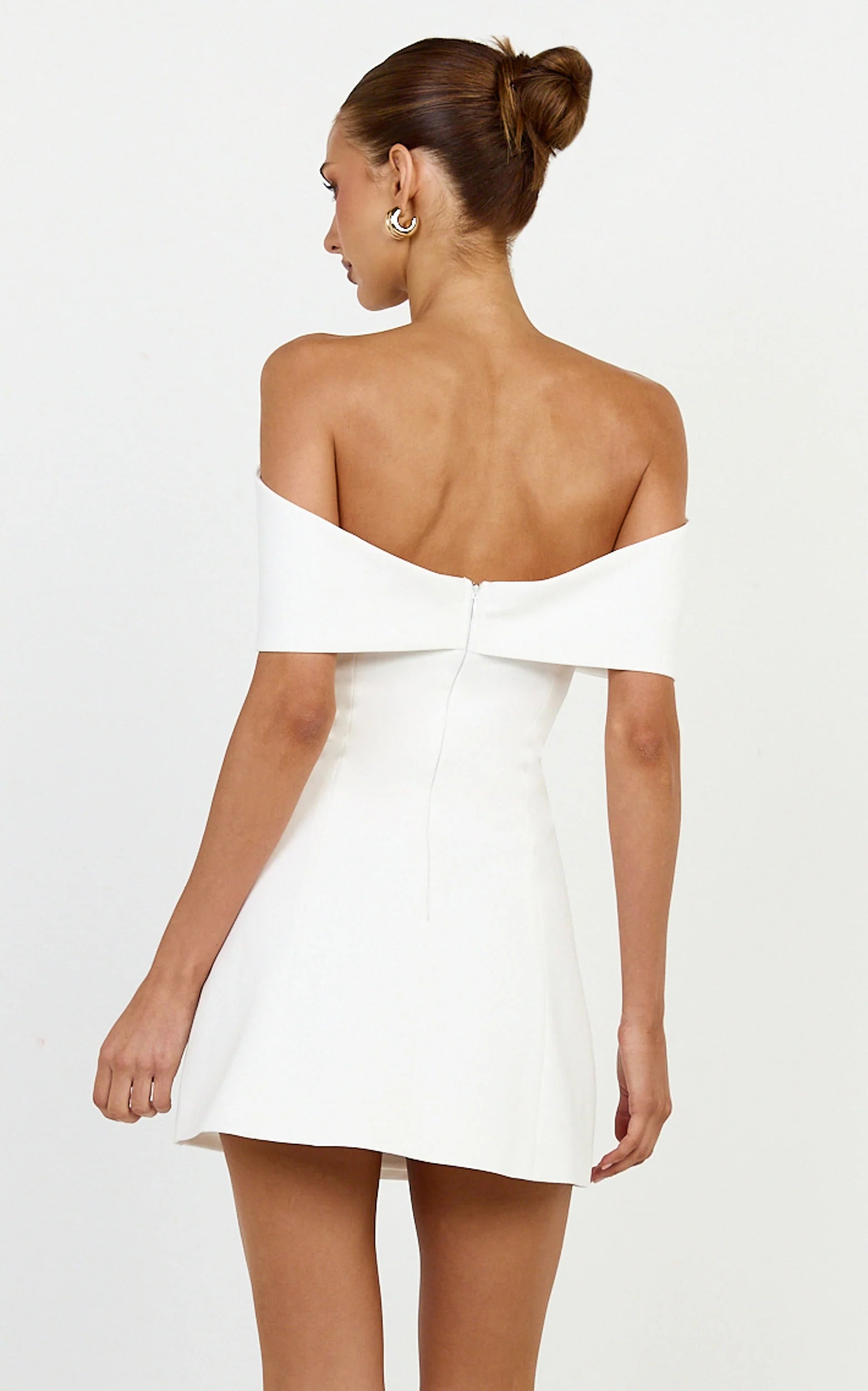 Off Shoulder Bow Detail Dress in White